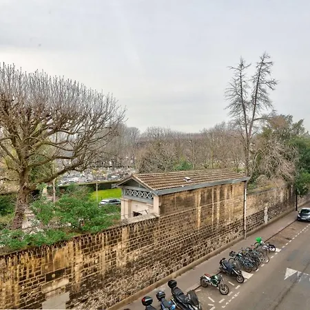 Nice For 4 People - Pere Lachaise דירה פריז