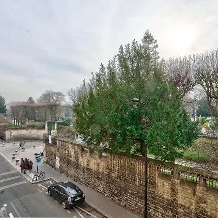 Nice For 4 People - Pere Lachaise *